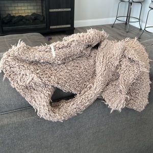 Free People sweater S